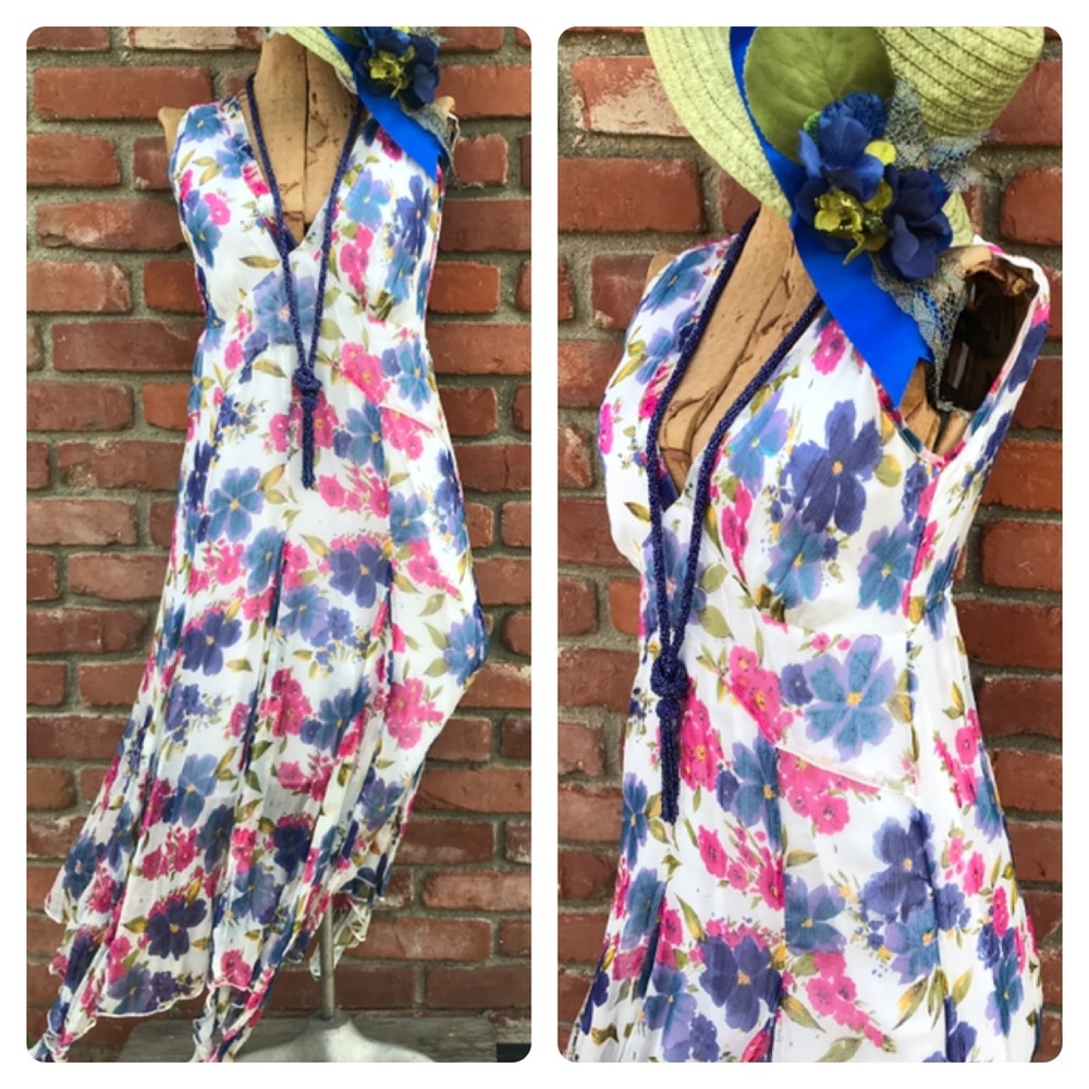 Flapper Inspired Blue Floral Sleeveless Dress